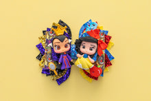 Load image into Gallery viewer, OOAK Poison Apple Princess 4.5inch (11.4cm) Signature Clay Bow