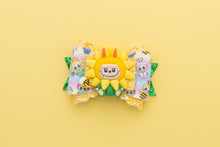 Load image into Gallery viewer, Cute Garden Monster 3.5inch (8.9cm) Maria Clay Bow
