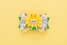 Load image into Gallery viewer, Cute Garden Monster 3.5inch (8.9cm) Maria Clay Bow