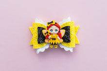 Load image into Gallery viewer, Emma Fairy Wiggle Singer 3.5inch (8.9cm) Maria Clay Bow