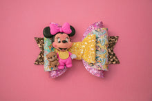 Load image into Gallery viewer, Baby Mouse 4.5 inch Maria Clay Bow