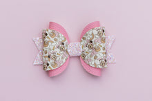 Load image into Gallery viewer, Minnie Easter 4.5 inch (11.4cm) Maria Bow