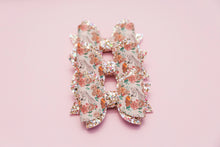 Load image into Gallery viewer, Bella Notte 3.5 inch Maria Bow