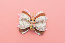 Load image into Gallery viewer, Brown Bunny with Peach Flowers 3.5 inch (8.9cm) Phoebe Clay Bow