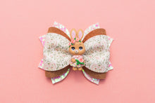 Load image into Gallery viewer, Brown Bunny with Peach Flowers 3.5 inch (8.9cm) Phoebe Clay Bow