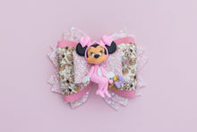 Load image into Gallery viewer, OOAK Minnie Easter 4.5 inch (11.4cm) Phoebe Clay Bow