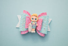 Load image into Gallery viewer, Malibu Surfer Guy 3.5 inch Maria Clay Bow up