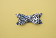 Load image into Gallery viewer, 3 inch Glitter Penny Bows Assorted Colours