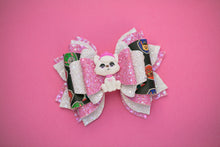 Load image into Gallery viewer, Royal Pup 4.5 inch Signature Clay Bow