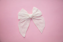 Load image into Gallery viewer, 5 inch Linen Bows Assorted Colours