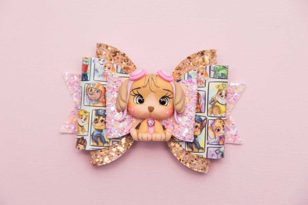 This Puppy's Gotta Fly 4.5 inch (11.4cm) Maria Clay Bow