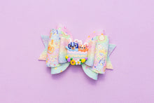 Load image into Gallery viewer, Easter Blue Dog Sisters 4.5 inch (11.4cm) Maria Clay Bow
