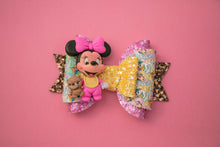 Load image into Gallery viewer, Baby Mouse 4.5 inch Maria Clay Bow
