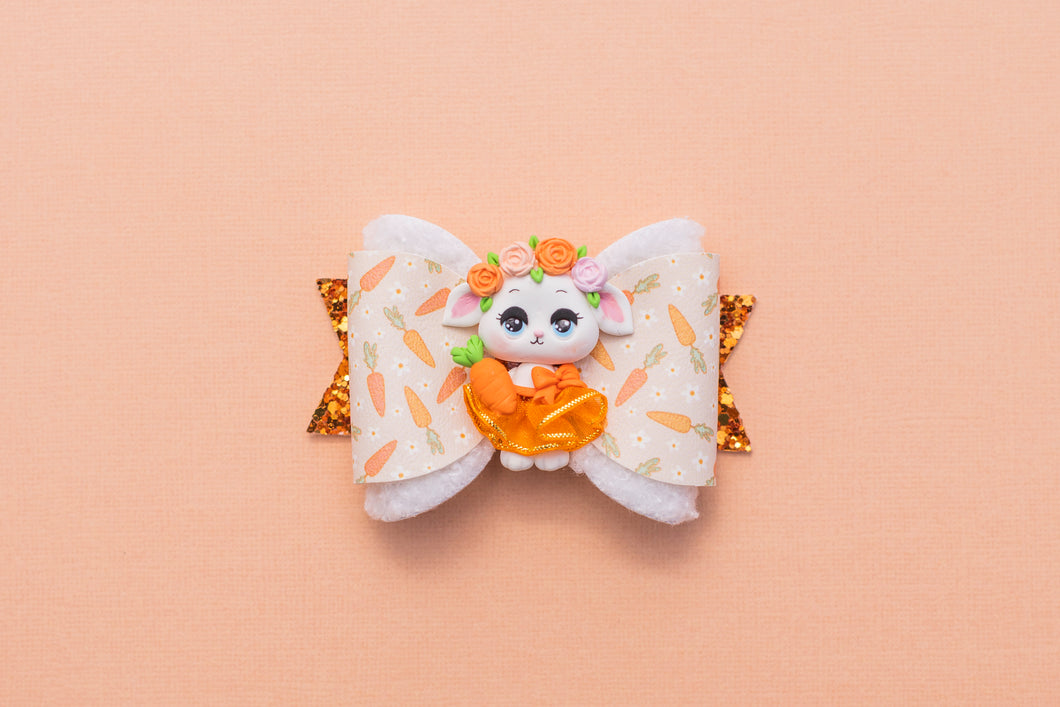 White Ballerina Bunny with Carrot 3.5 inch (8.9cm) Maria Clay Bow