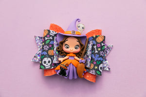 Cute Witch 4.5 inch Maria Clay Bow