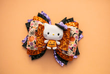 Load image into Gallery viewer, Cute Halloween Kitty 4 inch Phoebe Clay Bow
