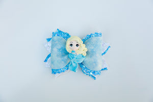 OOAK Mermaid Princesses: 14 Princess Designs 4 inch Vintage Scallop Clay Bow